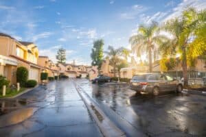 5906 Etiwanda Main area of community