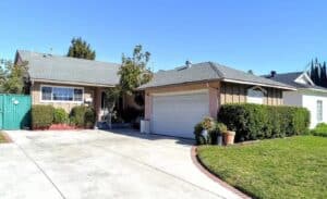 15747 S Cohasset Lake, Balboa 91406