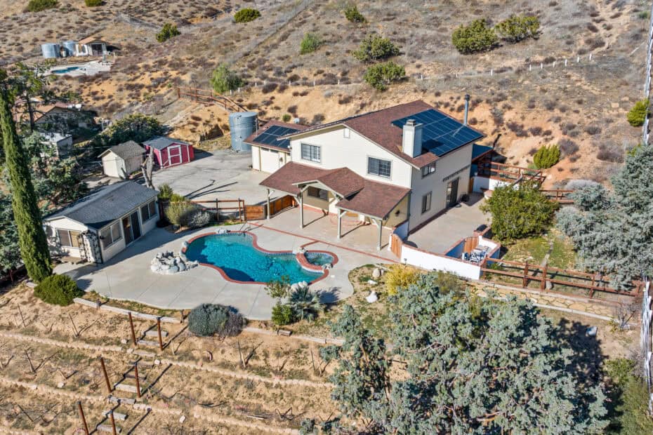 6109 Shannon Valley Road, Acton, CA 93510 front