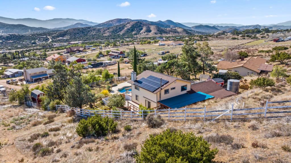 6109 Shannon Valley Road, Acton, CA 93510 front